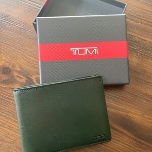 TUMI Forest Green Leather Billfold Wallet